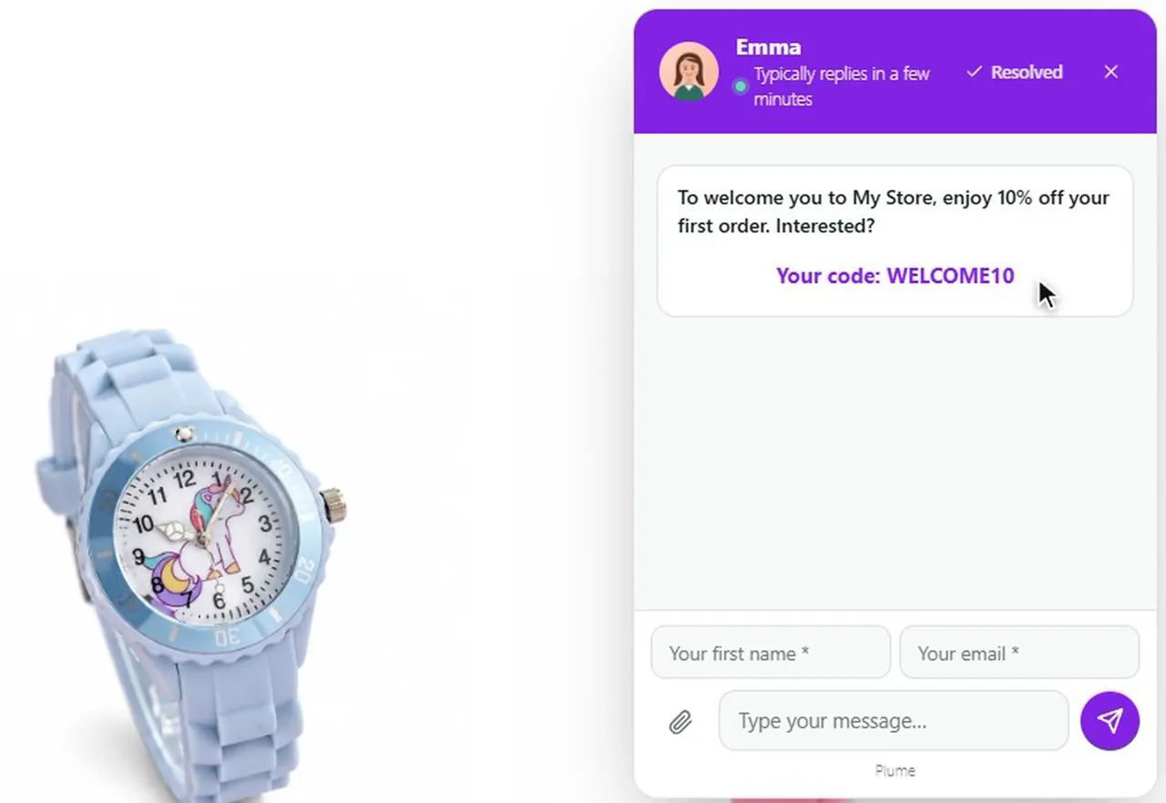 Chat widget offering 10% off the first order, with the promo code revealed after the visitor leaves her email