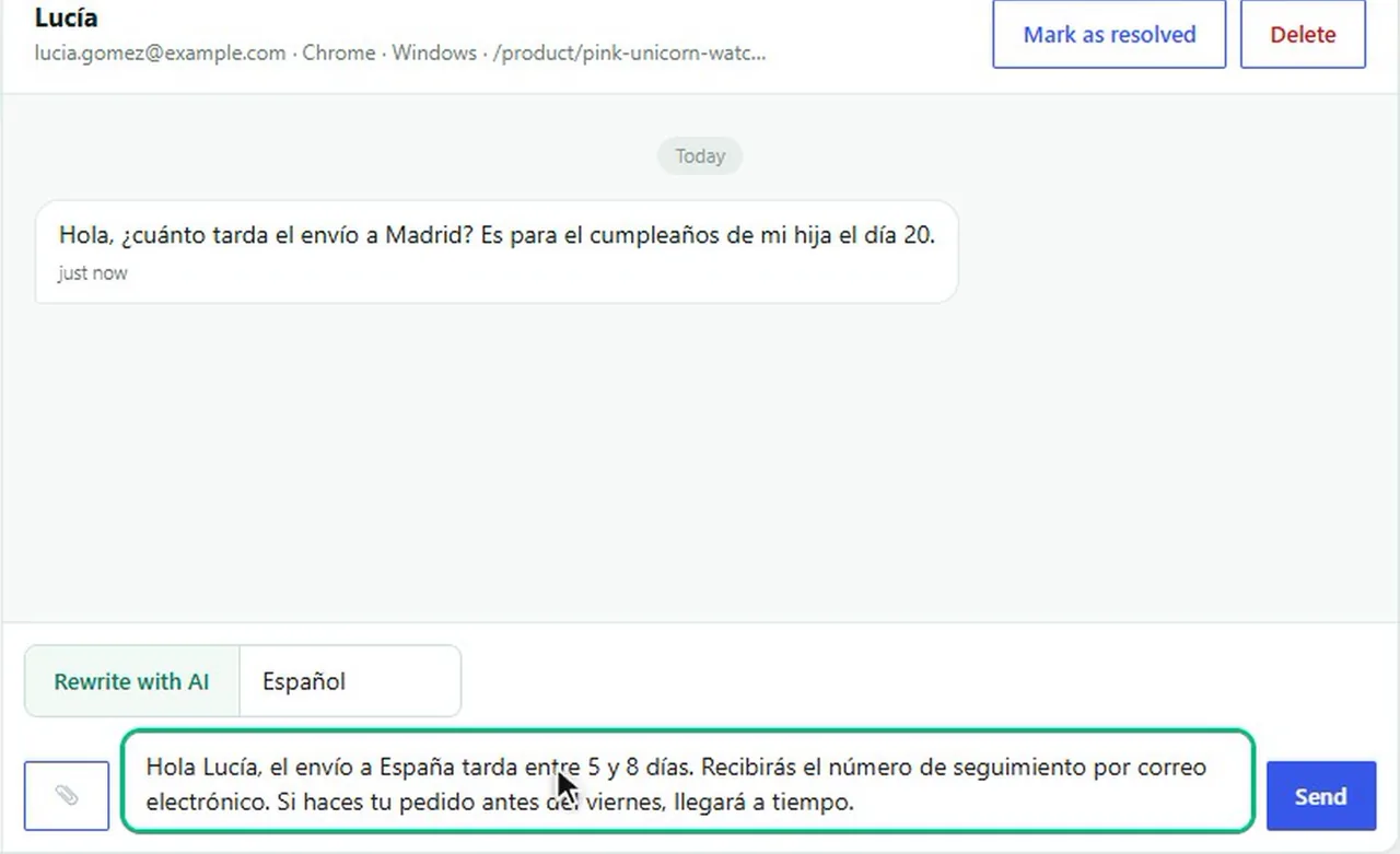 A customer writes in Spanish, and the store's reply is rewritten in Spanish with AI before sending